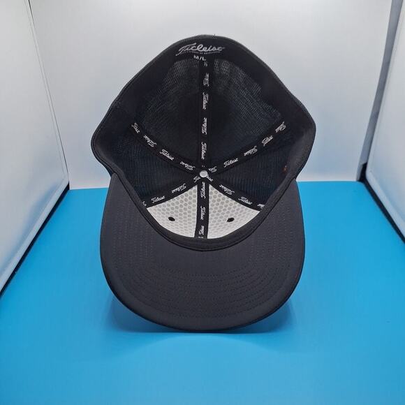 Titleist Golf Baseball Cap Hat M/L Black Fitted Stretch Fit Cragun's Legacy - Picture 6 of 7
